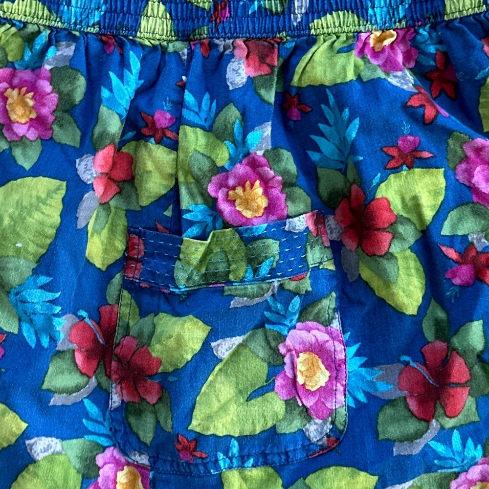 Holister NWOT Floral Flowy Skirt (S) - Picture 8 of 9